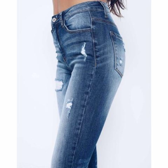 WHOLESALE - Distressed Jeans - Picture 4 of 8